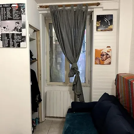 Studio Parisien 20eme *